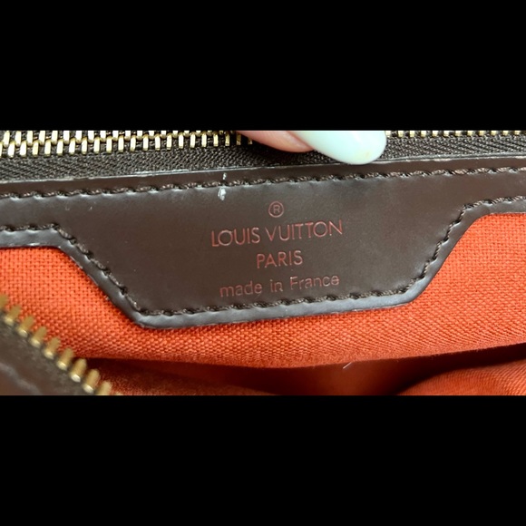 Authentic Chelsea Damier Tote - Picture 8 of 9